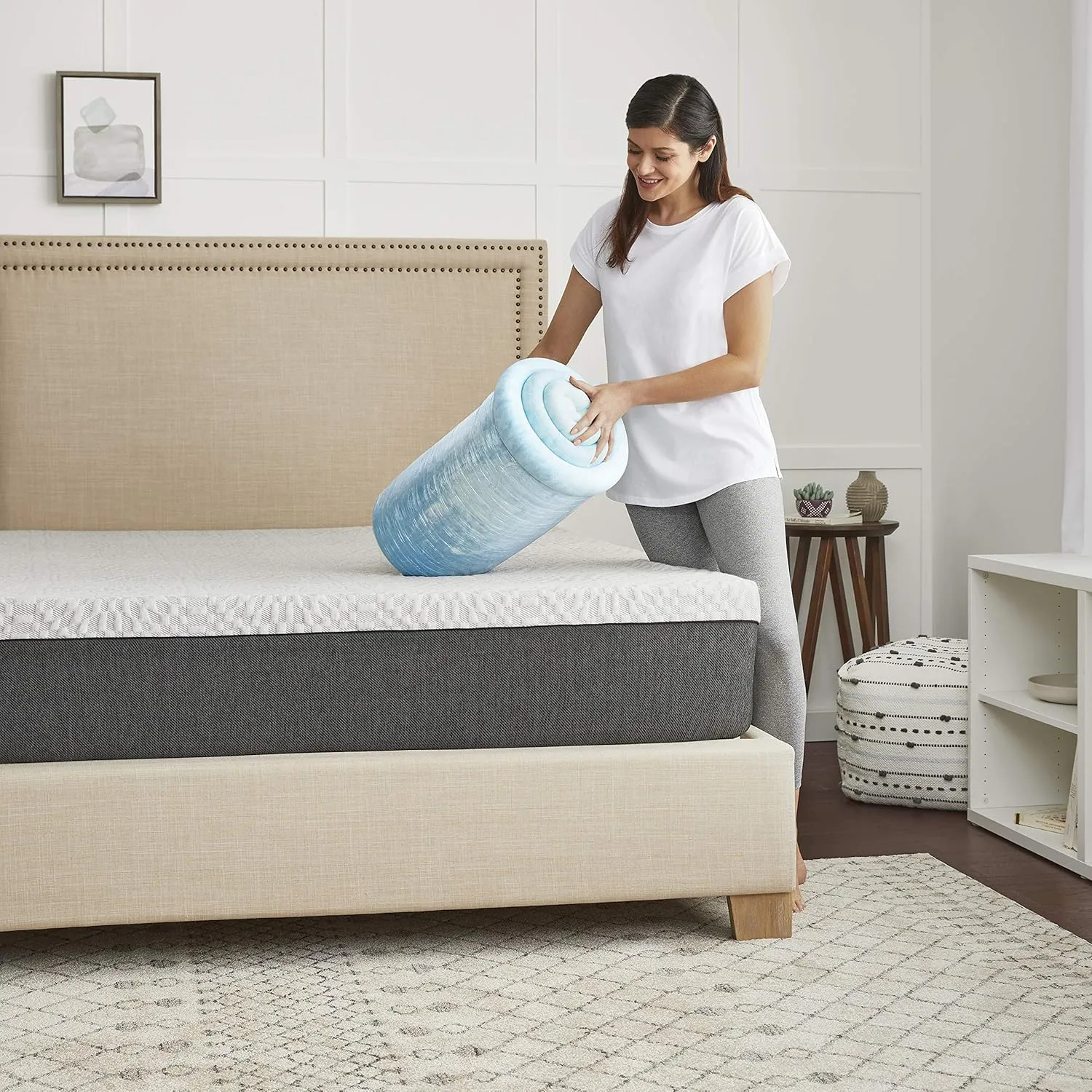 4" SealyChill™ Gel   Comfort Memory Foam Mattress Topper with Pillowtop Washable Allergen Resistant Cover, Queen (F02-00161-QN0), White