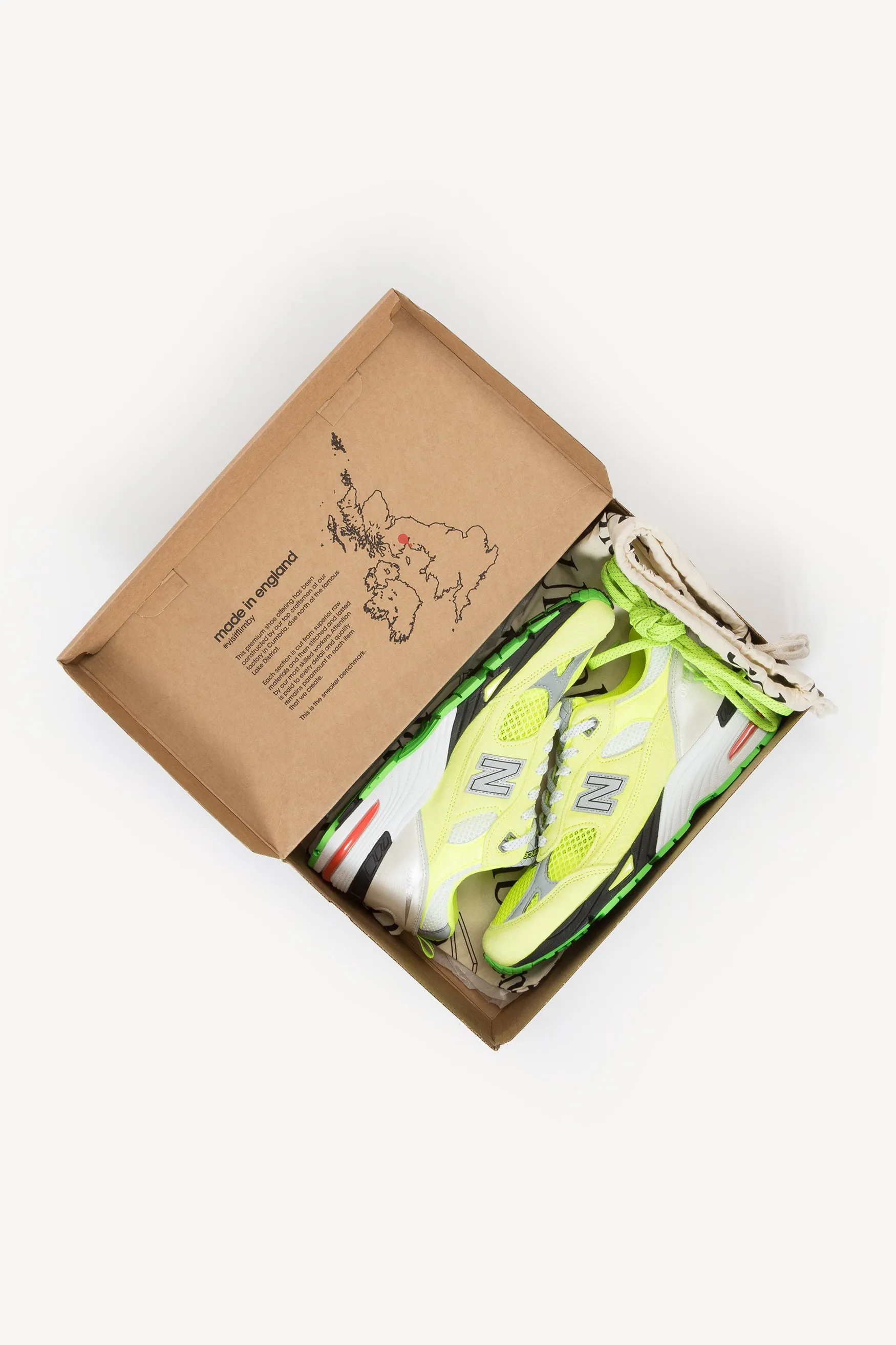 Aries x New Balance Womens 991AFL