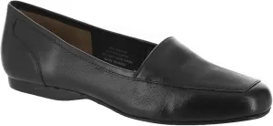 ARRAY Womens Freedom Slip On Loafers