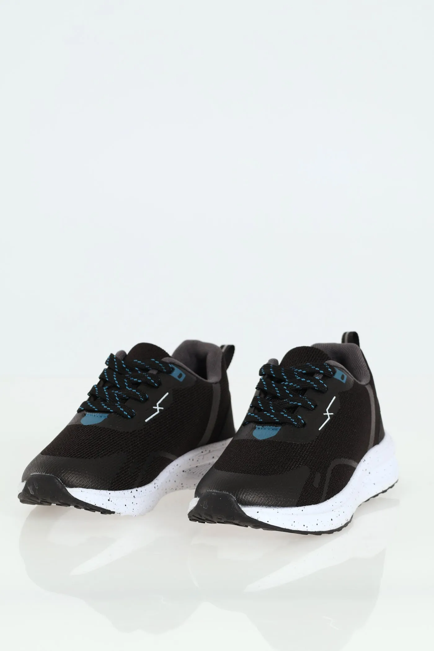 Boys Mesh Trainer - Black