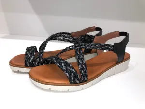 BRAID BLACK
