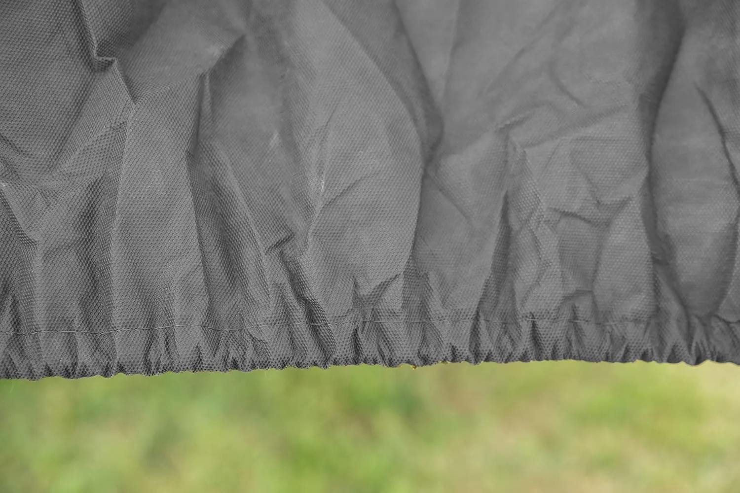 Camco ULTRAGuard Camper/RV Cover | Fits Slide-In Campers Up to 16' 8" | Features Zipper Entry Doors & Covered Air Vents | Crafted of Polypropylene | Storage Bag for RV Storage and Organization (45771)