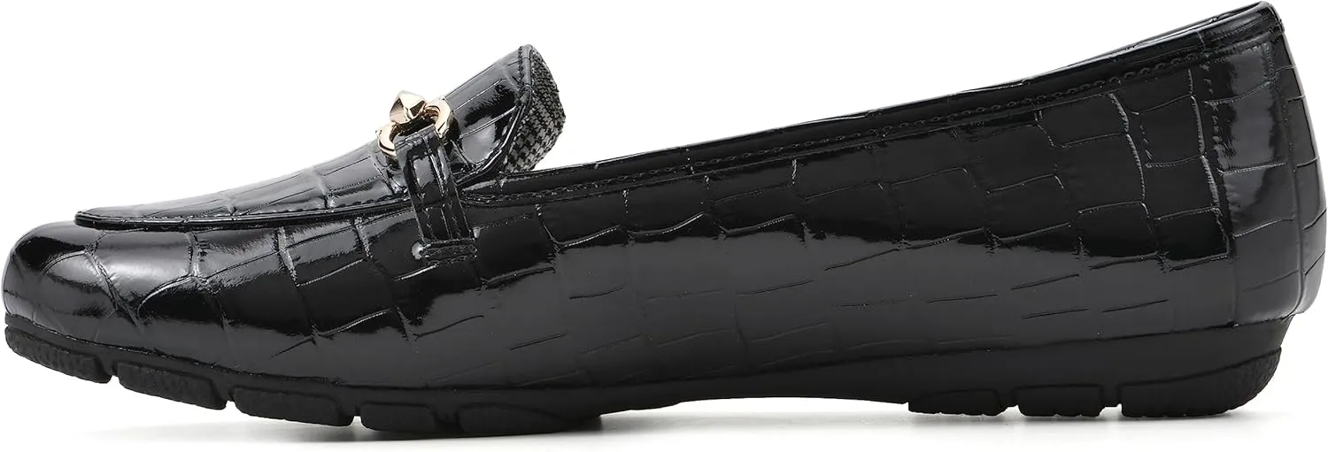 CLIFFS BY WHITE MOUNTAIN Women's Glowing Cushioned Loafer Flat