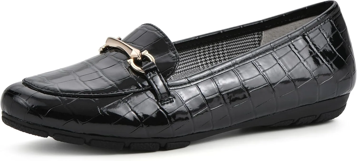 CLIFFS BY WHITE MOUNTAIN Women's Glowing Cushioned Loafer Flat