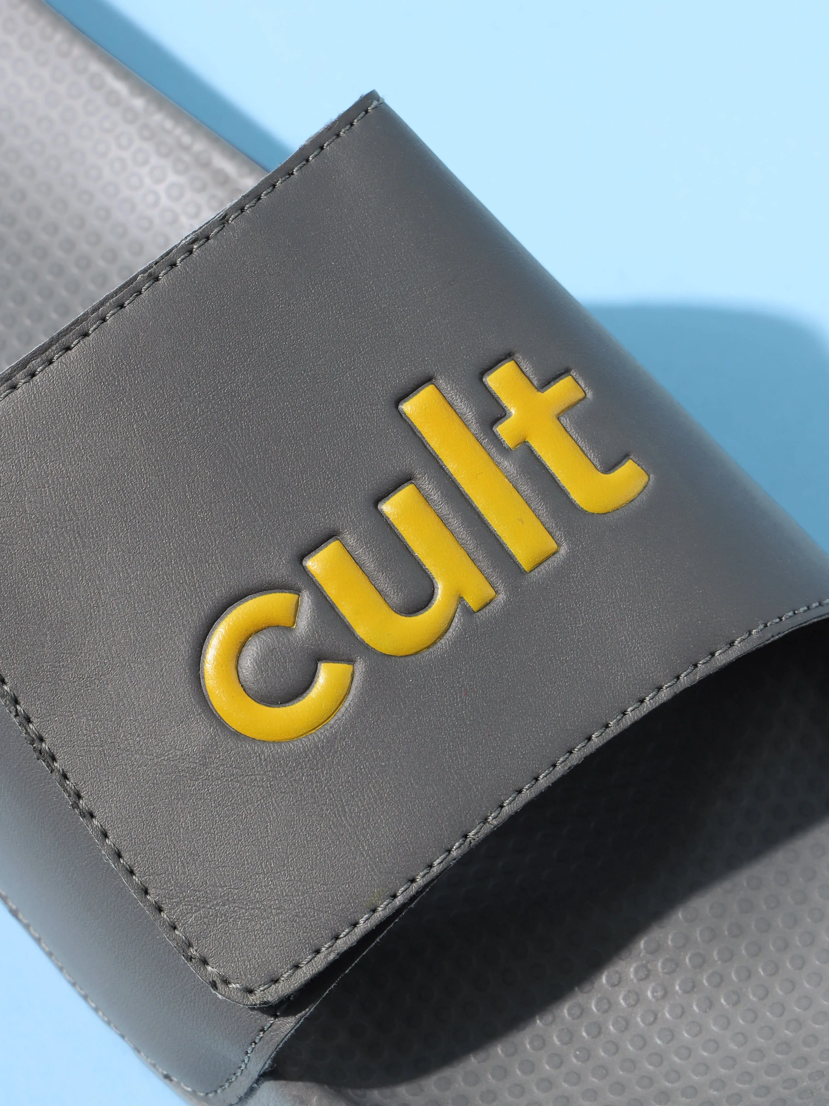 cult Locomo Grey Men Slides