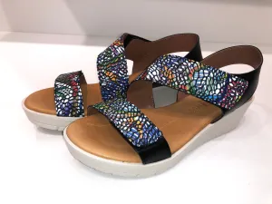 DALI BLACK
