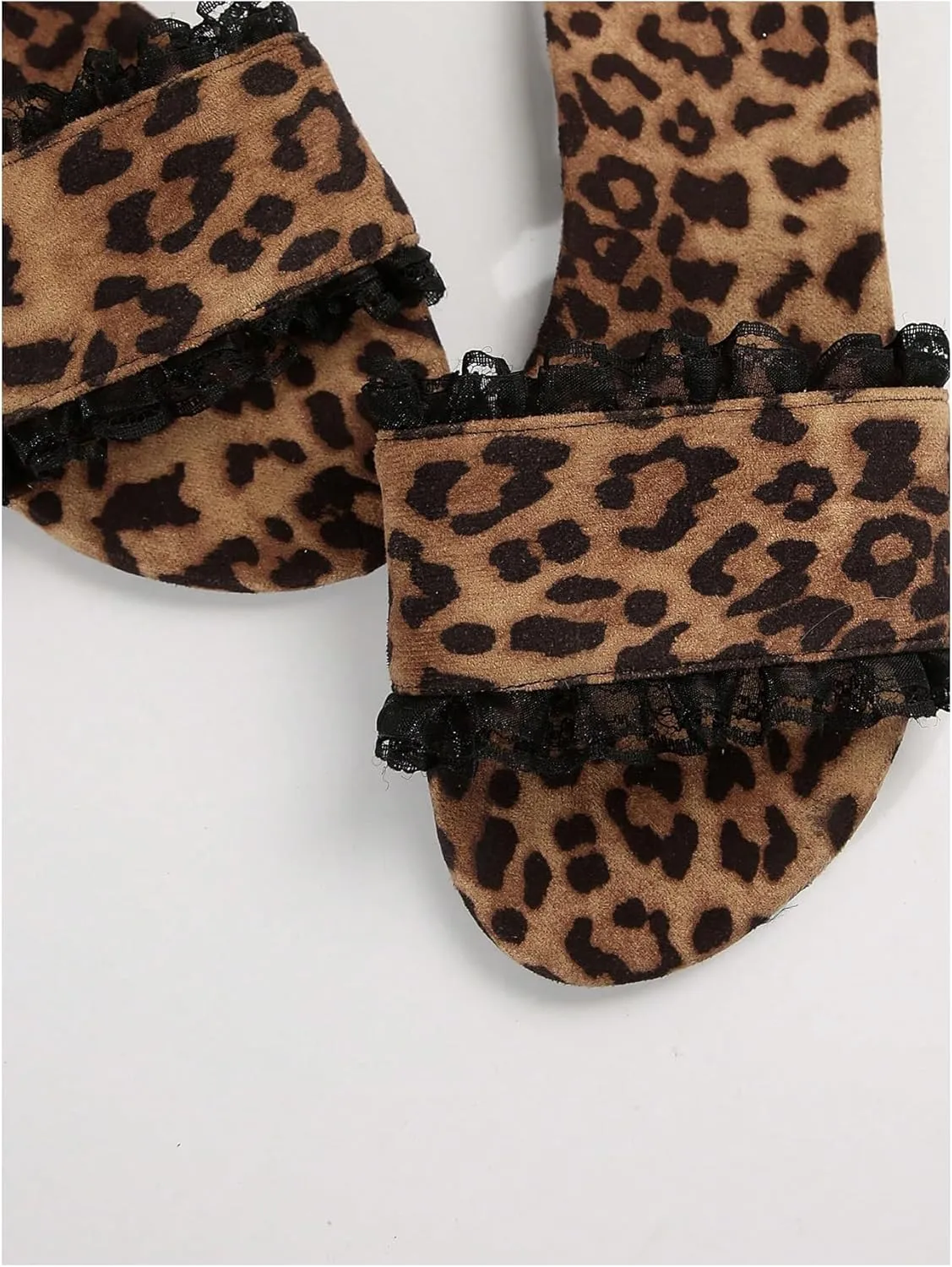 OYOANGLE Women's Leopard Print Fringe Flat Sandals Wide Single Strap Open Toe Slide Sandals