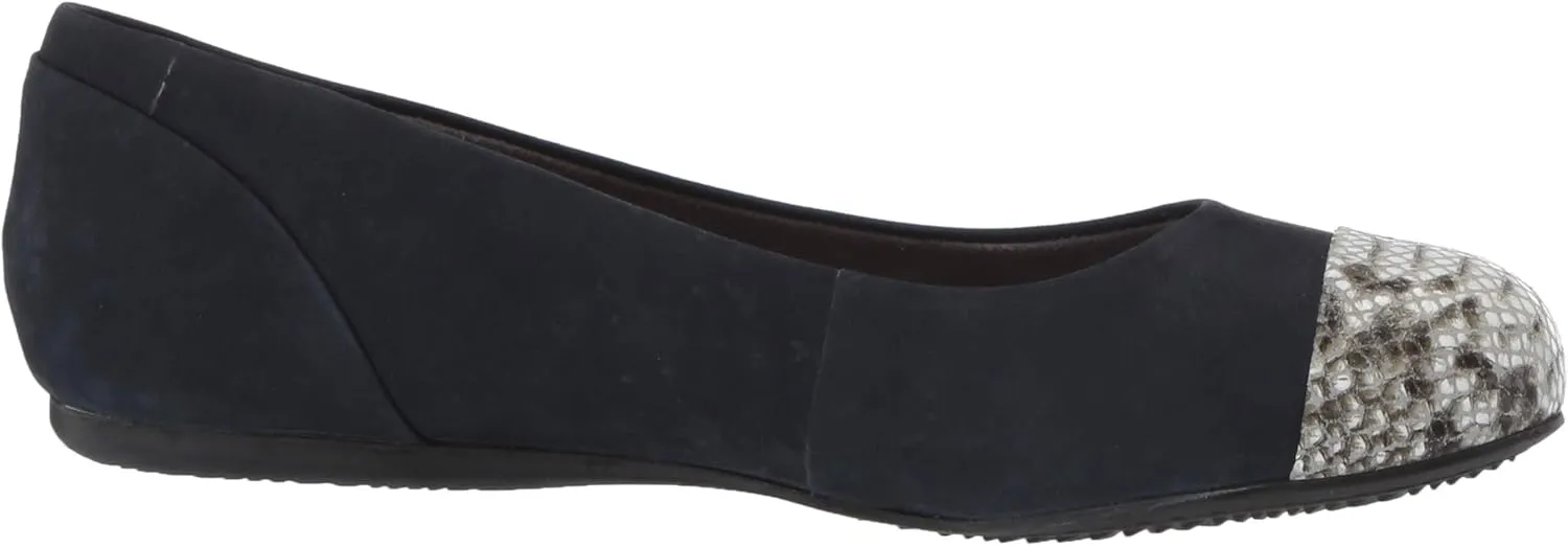 SoftWalk Women's Sonoma Cap Toe Ballet Flat