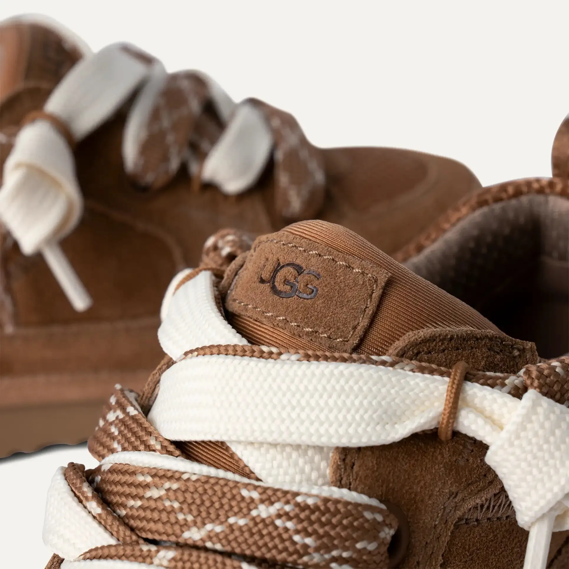Unisex Kids Chestnut Lo Lowmel Trainer