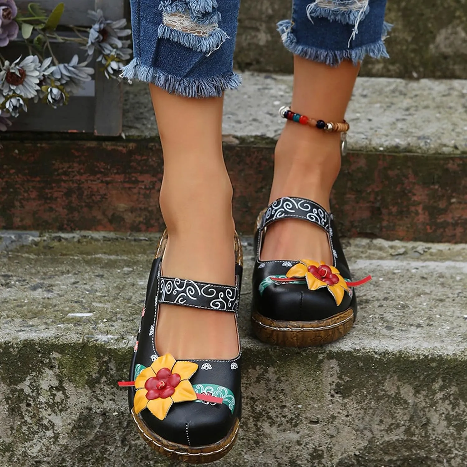 Womens Walking Sandals with Arch Support,Closed Toe Sandals Women Dressy,Handmade Ethnic Style Flower Thick Soled Women's Sandals Lightweight Sandals Casual Anti-Slip Breathable Leather Sandals